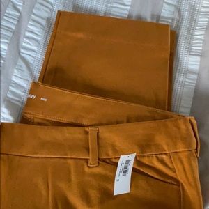 Old Navy mustard color ankle length pants